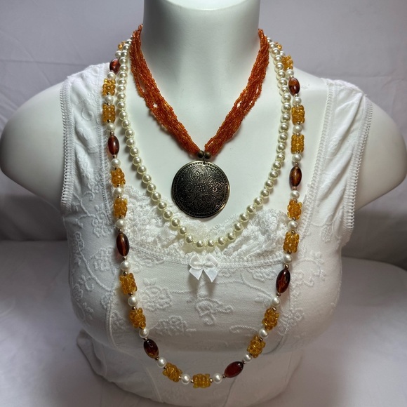 Vintage Boho Layered Necklace Set - Picture 3 of 9